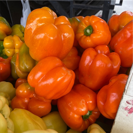 Orange Bell Peppers 1 Lb. - Wholey's Curbside