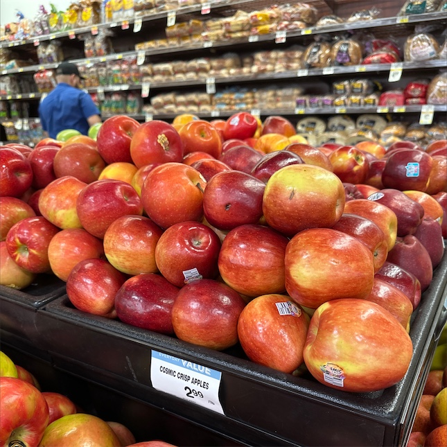 Move over, Honeycrisp: New Cosmic Crisp apple to debut at grocery stores -  Los Angeles Times