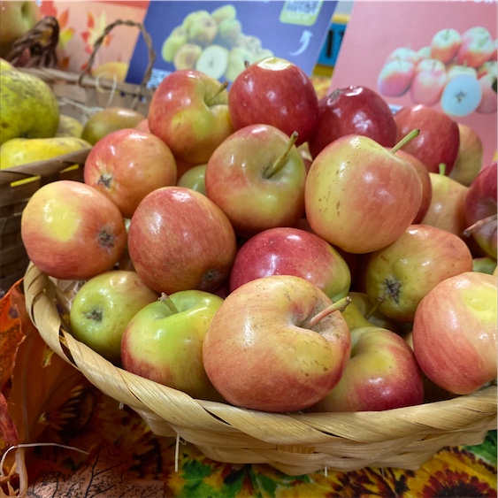 Organic Crimson Gold Apples