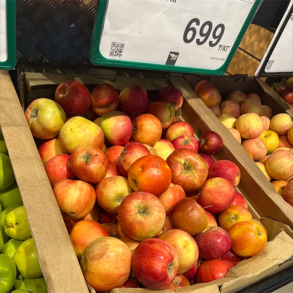 Ida Red Apples - Riveridge Produce Marketing, INC.
