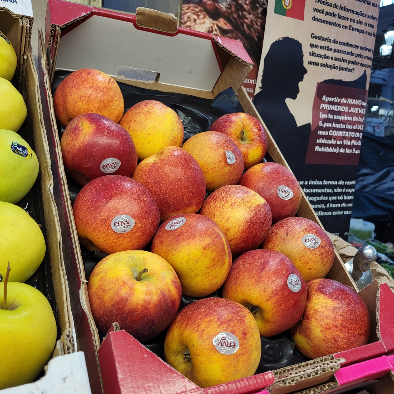 Petit Suisse · Fresh cheese · Apricot/Apple/Raspberry